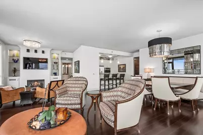 600 N Lake Shore Drive #2411, Chicago, IL 60611 - Photo 10