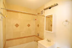 5318 N Francisco Ave, Chicago, IL 60625 - Photo 8