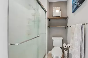 736 Glen Way, Gurnee, IL 60031 - Photo 24