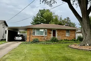 2327 9th St, Peru, IL 61354 - Photo 1