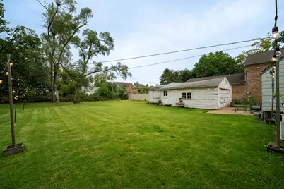 1686 Lunt Avenue, Des Plaines, IL 60018 - Photo 14