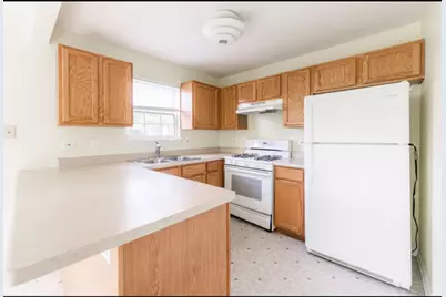 1202 N Red Oak Circle #2, Round Lake Beach, IL 60073 - Photo 4