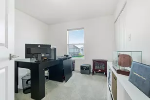 20824 Dexter St, Lynwood, IL 60411 - Photo 14