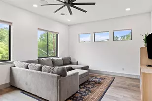 3610 Hillbrook Dr, Austin, TX 78731 - Photo 26