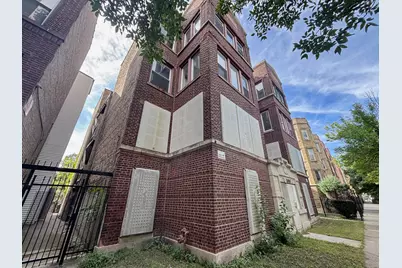 7136 S East End Avenue, Chicago, IL 60649 - Photo 2