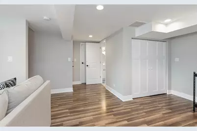 7410 Hawthorne Avenue, Woodridge, IL 60517 - Photo 18