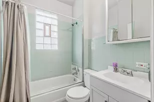 7427 S Evans Ave, Chicago, IL 60619 - Photo 12