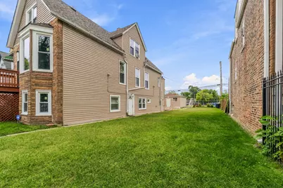 7427 S Evans Avenue, Chicago, IL 60619 - Photo 2
