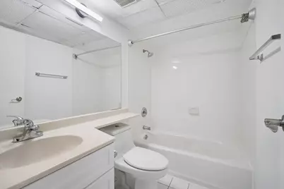 3852 S Parkway Drive #1E, Northbrook, IL 60062 - Photo 14