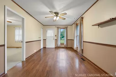 28W634 Malvin Albright Street, Warrenville, IL 60555 - Photo 8