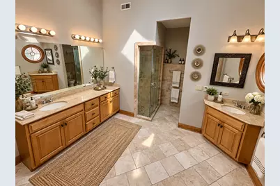 936 Hammerschmidt Avenue, Lombard, IL 60148 - Photo 10