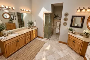 936 Hammerschmidt Ave, Lombard, IL 60148 - Photo 10