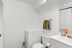 212 Hudson Ct, Bolingbrook, IL 60440 - Photo 12