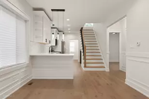 2231 W 71st St, Chicago, IL 60636 - Photo 6