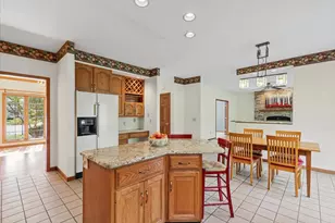 606 Lenox Ct, Champaign, IL 61822 - Photo 32