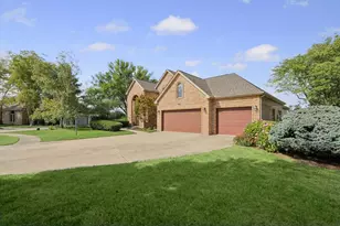606 Lenox Ct, Champaign, IL 61822 - Photo 8