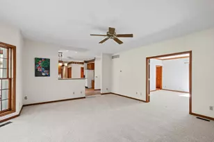 606 Lenox Ct, Champaign, IL 61822 - Photo 24
