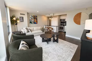 440 N Wabash Ave, Chicago, IL 60611 - Photo 4