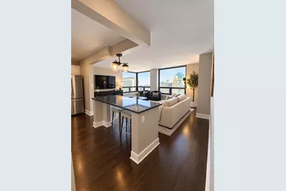 440 N Wabash Avenue #4710, Chicago, IL 60611 - Photo 2