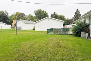 217 S Walnut St, Shannon, IL 61078 - Photo 24
