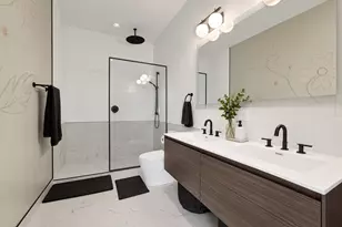 522 N Western Ave, Chicago, IL 60612 - Photo 8