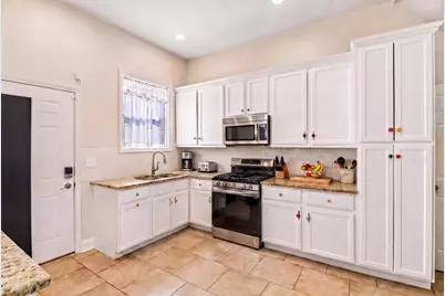 929 S Bell Avenue, Chicago, IL 60612 - Photo 4