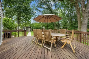 975 Inverlieth Terrace, Lake Forest, IL 60045 - Photo 26