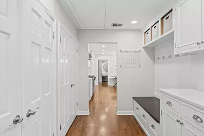 975 Inverlieth Terrace, Lake Forest, IL 60045 - Photo 16