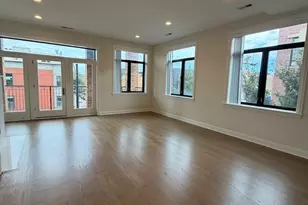 1701 W Chicago Ave, Chicago, IL 60622 - Photo 2