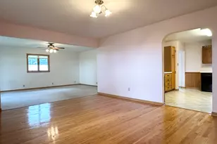 1698 E 1400 North Rd, Watseka, IL 60970 - Photo 14