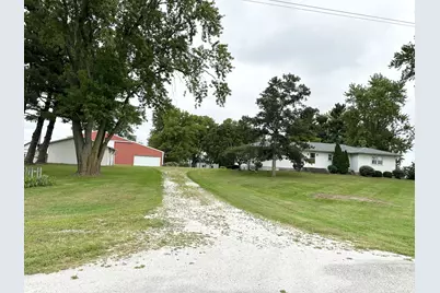 1698 E 1400 North Road, Watseka, IL 60970 - Photo 2