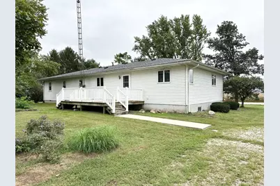1698 E 1400 North Road, Watseka, IL 60970 - Photo 6