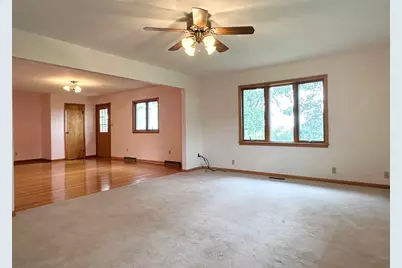 1698 E 1400 North Road, Watseka, IL 60970 - Photo 16