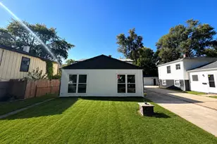 290 Merrill Ave, Calumet City, IL 60409 - Photo 2