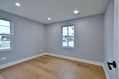 8321 W Ballard Road, Niles, IL 60714 - Photo 18