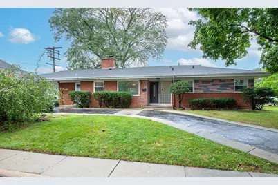 6756 N Keating Avenue, Lincolnwood, IL 60712 - Photo 1