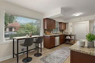 6756 N Keating Ave, Lincolnwood, IL 60712 - Photo 6