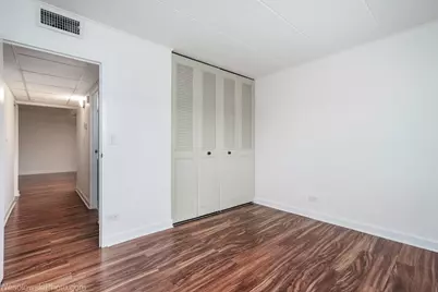 3856 S Parkway Drive #3B, Northbrook, IL 60062 - Photo 14