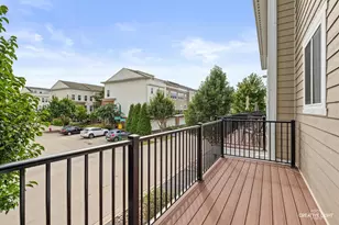 3545 Mulligan Dr, Woodridge, IL 60517 - Photo 10