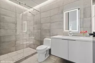 401 N Wabash Ave, Chicago, IL 60611 - Photo 12