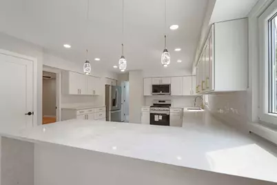 713 Dawes Street, Libertyville, IL 60048 - Photo 18