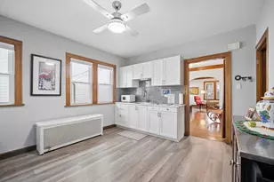 283 N Michigan Ave, Elmhurst, IL 60126 - Photo 8