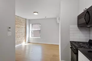 6019 N Winthrop Ave, Chicago, IL 60660 - Photo 2