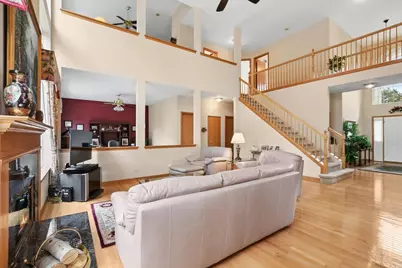 20 Bridlepath Drive, Lindenhurst, IL 60046 - Photo 10