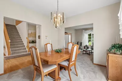 20 Bridlepath Drive, Lindenhurst, IL 60046 - Photo 6