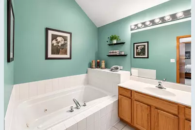 2195 Northland Lane, Yorkville, IL 60560 - Photo 16