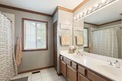 556 Prescott Lane, Gurnee, IL 60031 - Photo 18