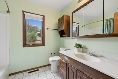 7239 Great Hill Road, Crystal Lake, IL 60012 - Photo 22