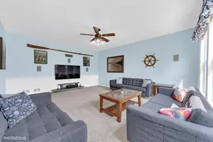 157 Primrose Ln, Bartlett, IL 60103 - Photo 22
