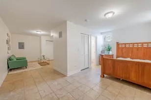 2011 W Cullerton St, Chicago, IL 60608 - Photo 2